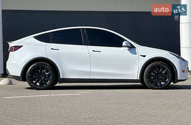 Внедорожник / Кроссовер Tesla Model Y 2022 в Киеве