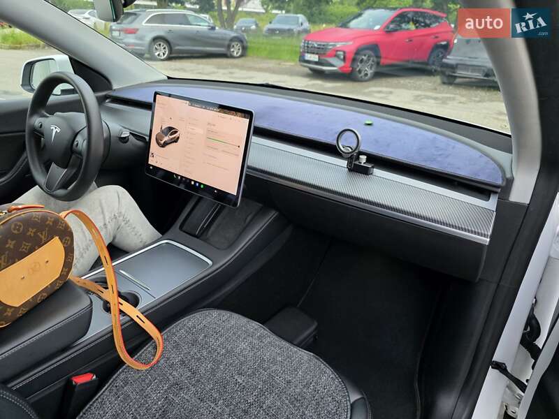 Позашляховик / Кросовер Tesla Model Y 2021 в Львові фото 5 Позашляховик / Кросовер Tesla Model Y 2021 в Львові