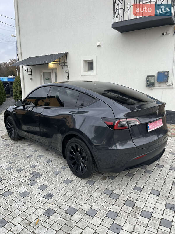 Внедорожник / Кроссовер Tesla Model Y 2024 в Львове