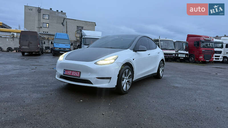 Внедорожник / Кроссовер Tesla Model Y 2024 в Луцке фото 3 Внедорожник / Кроссовер Tesla Model Y 2024 в Луцке