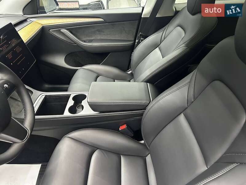 Внедорожник / Кроссовер Tesla Model Y 2023 в Черновцах фото 9 Внедорожник / Кроссовер Tesla Model Y 2023 в Черновцах