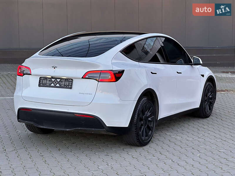 Внедорожник / Кроссовер Tesla Model Y 2022 в Киеве