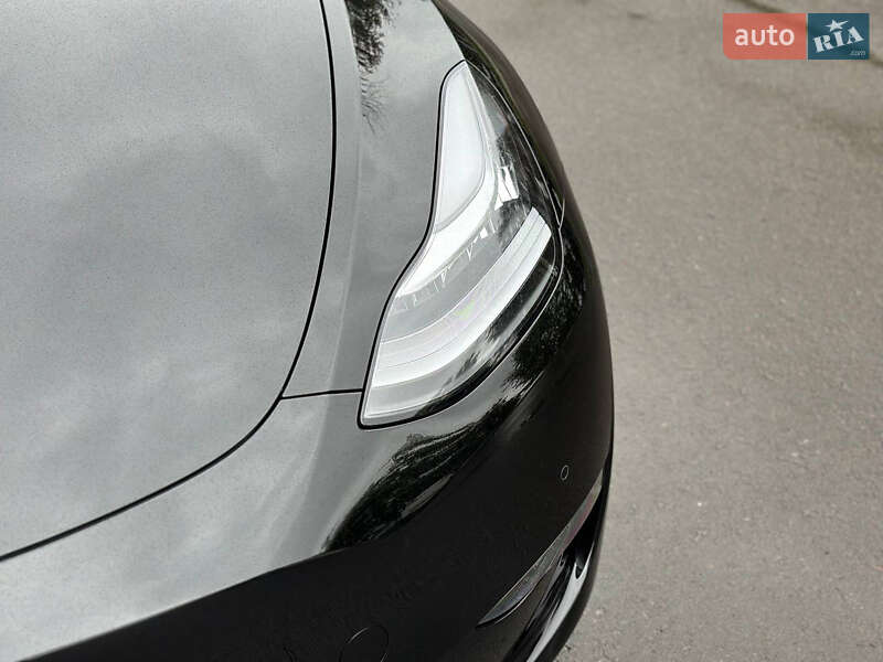 Позашляховик / Кросовер Tesla Model Y 2021 в Коломиї