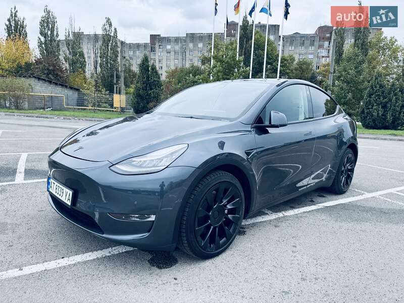 Позашляховик / Кросовер Tesla Model Y 2022 в Івано-Франківську