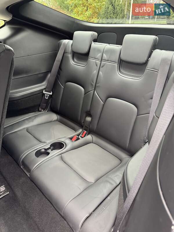 Позашляховик / Кросовер Tesla Model Y 2022 в Івано-Франківську