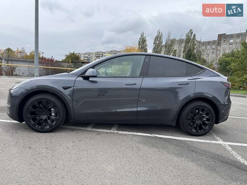 Позашляховик / Кросовер Tesla Model Y 2022 в Івано-Франківську