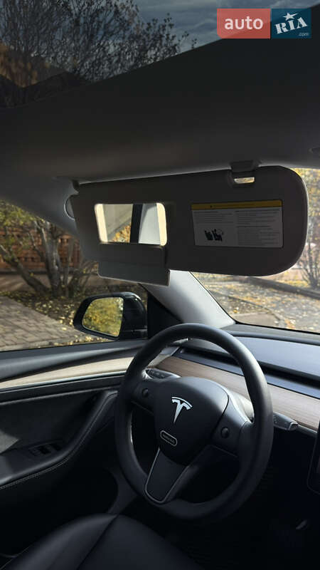 Внедорожник / Кроссовер Tesla Model Y 2023 в Кривом Роге фото 18 Внедорожник / Кроссовер Tesla Model Y 2023 в Кривом Роге