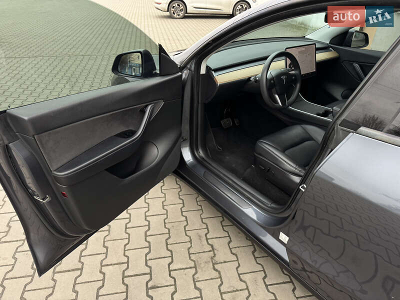 Внедорожник / Кроссовер Tesla Model Y 2020 в Луцке фото 17 Внедорожник / Кроссовер Tesla Model Y 2020 в Луцке