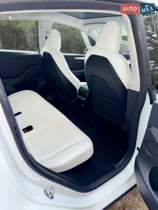 Внедорожник / Кроссовер Tesla Model Y 2023 в Киеве фото 15 Внедорожник / Кроссовер Tesla Model Y 2023 в Киеве