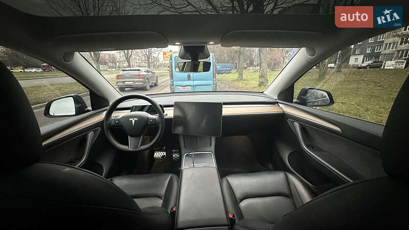 Внедорожник / Кроссовер Tesla Model Y 2023 в Львове