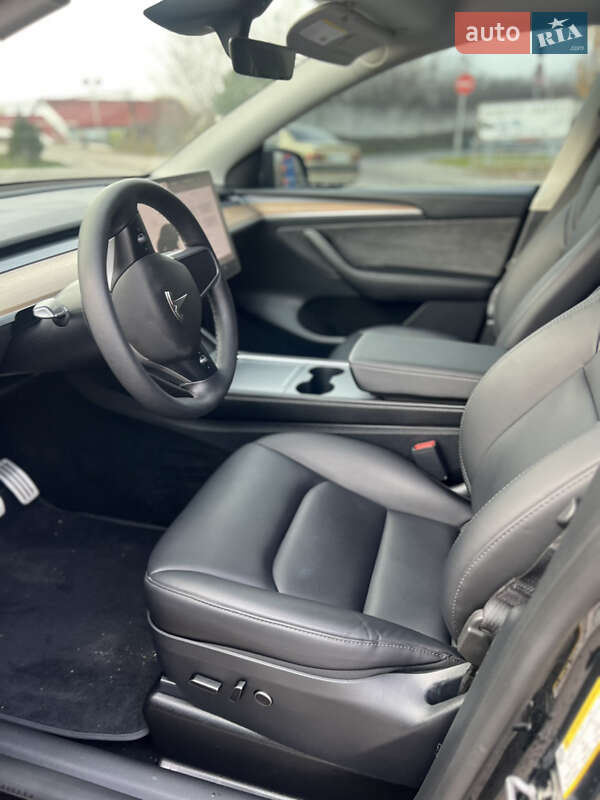 Внедорожник / Кроссовер Tesla Model Y 2023 в Тернополе фото 17 Внедорожник / Кроссовер Tesla Model Y 2023 в Тернополе