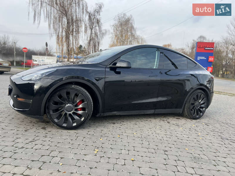 Внедорожник / Кроссовер Tesla Model Y 2023 в Тернополе фото 45 Внедорожник / Кроссовер Tesla Model Y 2023 в Тернополе