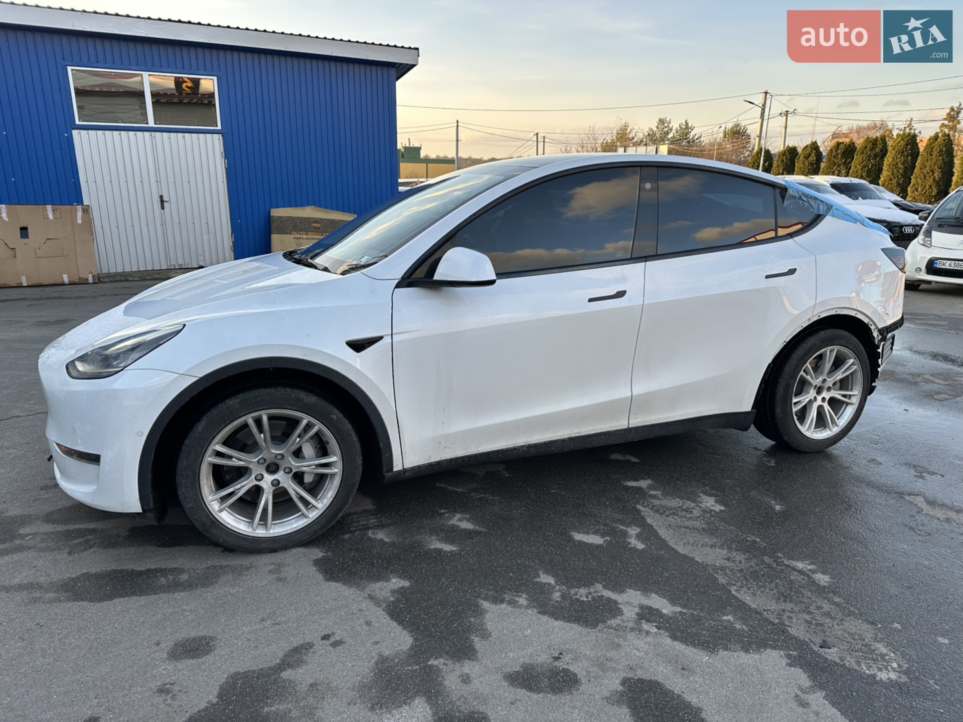 2021 Tesla Model Y - мініатюра 4