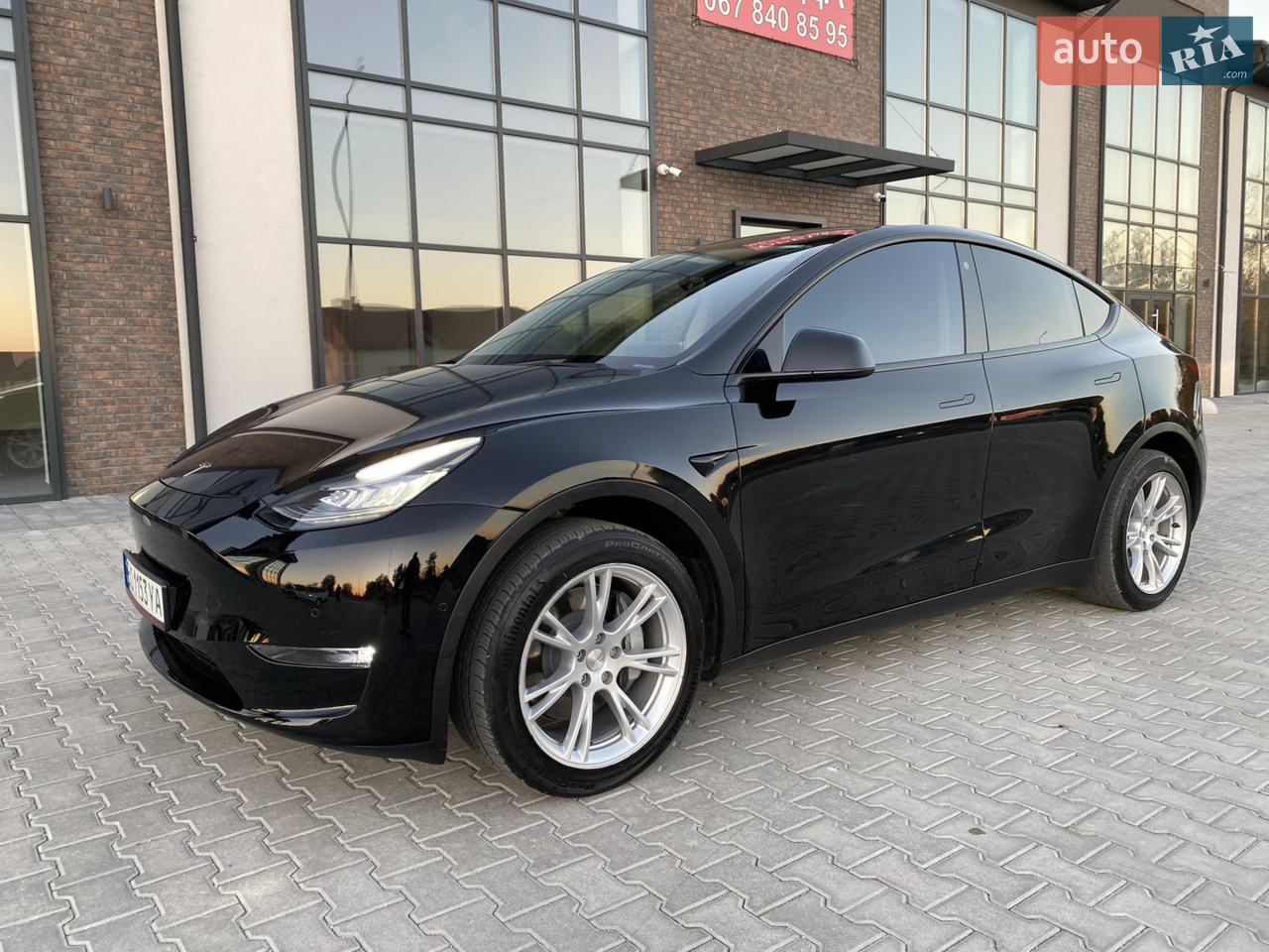2021 Tesla Model Y - мініатюра 10