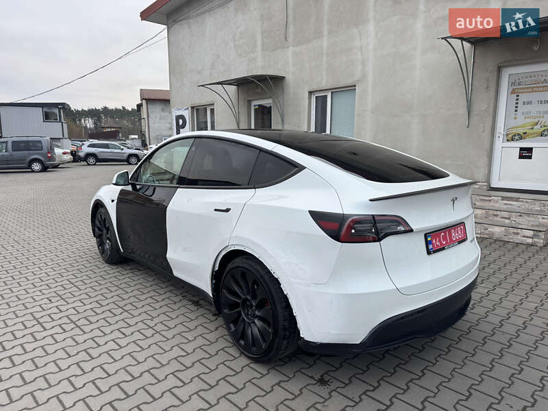 Позашляховик / Кросовер Tesla Model Y 2022 в Луцьку фото 7 Позашляховик / Кросовер Tesla Model Y 2022 в Луцьку