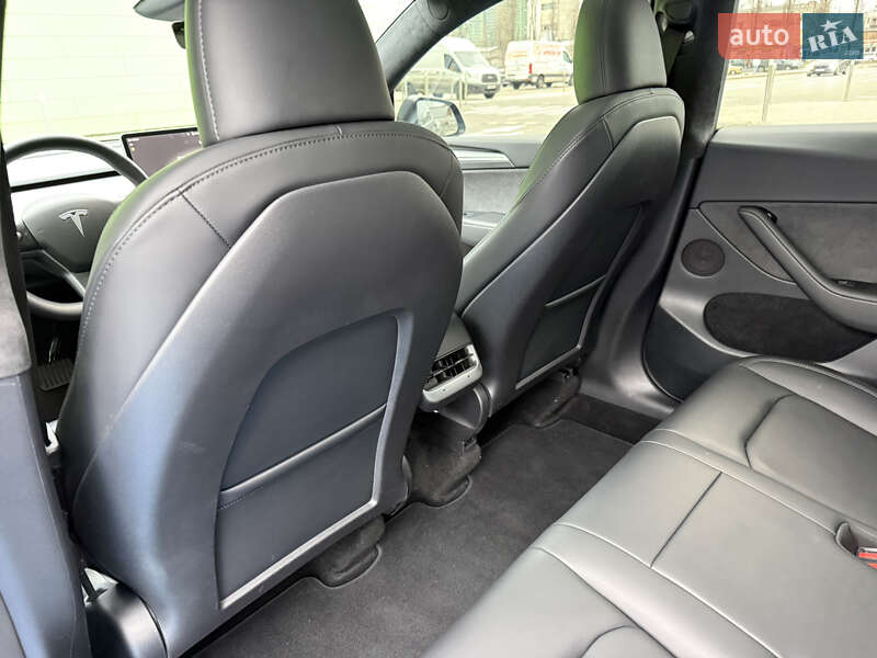 Внедорожник / Кроссовер Tesla Model Y 2023 в Киеве фото 19 Внедорожник / Кроссовер Tesla Model Y 2023 в Киеве
