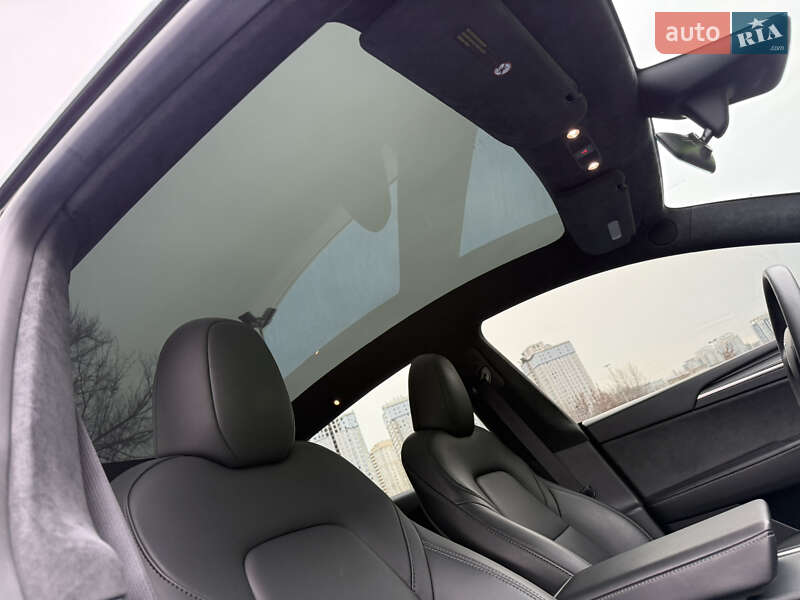 Внедорожник / Кроссовер Tesla Model Y 2023 в Киеве фото 22 Внедорожник / Кроссовер Tesla Model Y 2023 в Киеве