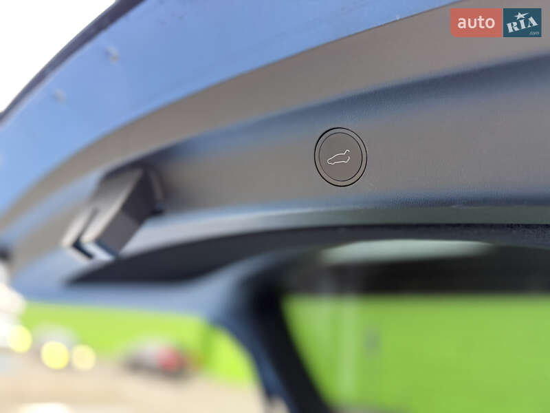 Внедорожник / Кроссовер Tesla Model Y 2023 в Киеве фото 24 Внедорожник / Кроссовер Tesla Model Y 2023 в Киеве