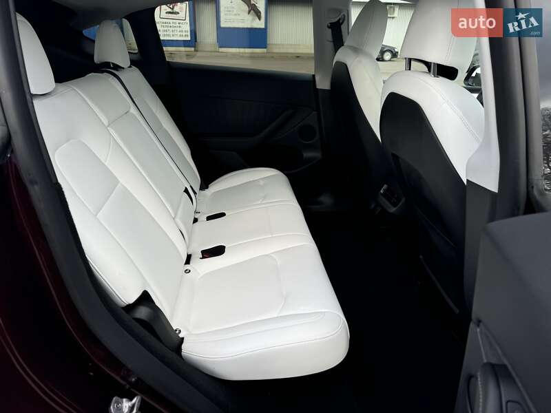 Внедорожник / Кроссовер Tesla Model Y 2024 в Ковеле