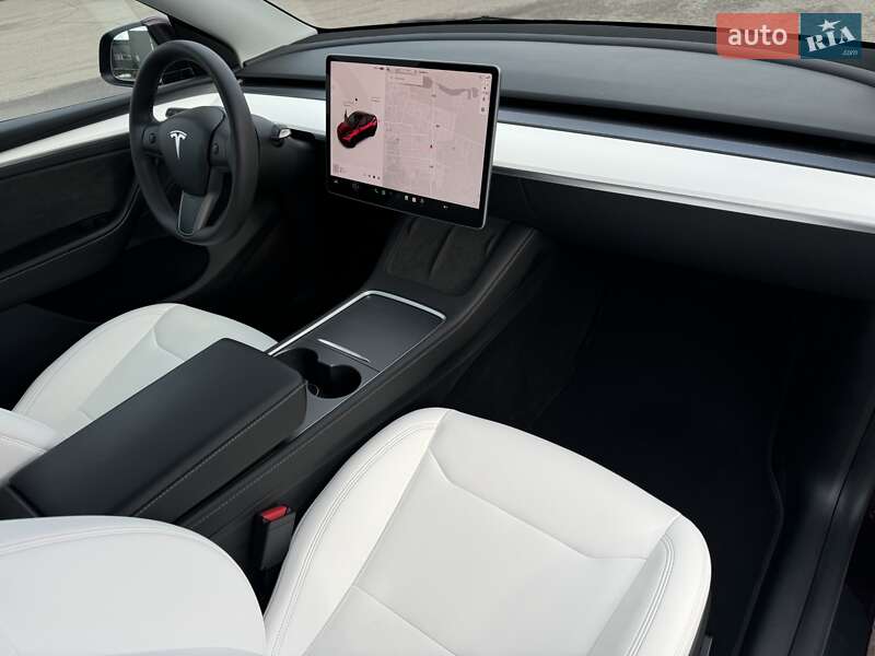 Внедорожник / Кроссовер Tesla Model Y 2024 в Ковеле