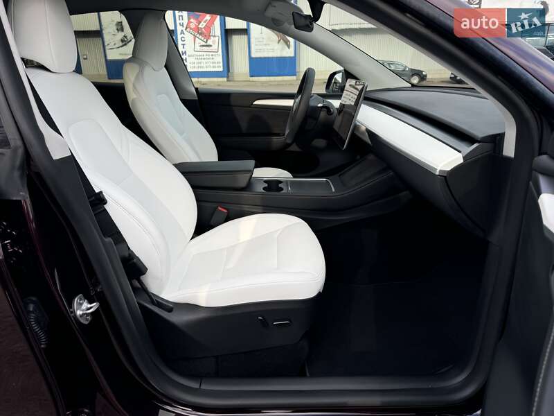 Позашляховик / Кросовер Tesla Model Y 2024 в Ковелі фото 21 Позашляховик / Кросовер Tesla Model Y 2024 в Ковелі