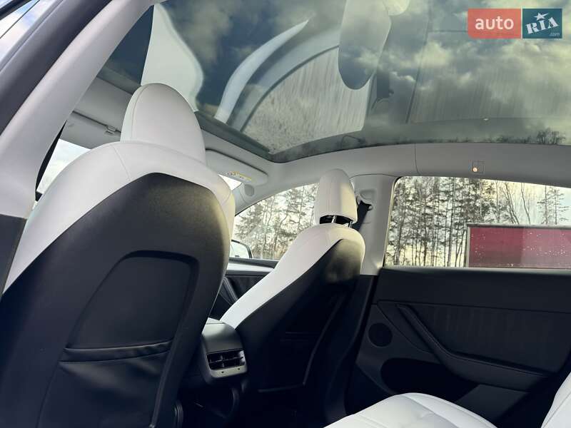 Позашляховик / Кросовер Tesla Model Y 2024 в Ковелі фото 24 Позашляховик / Кросовер Tesla Model Y 2024 в Ковелі