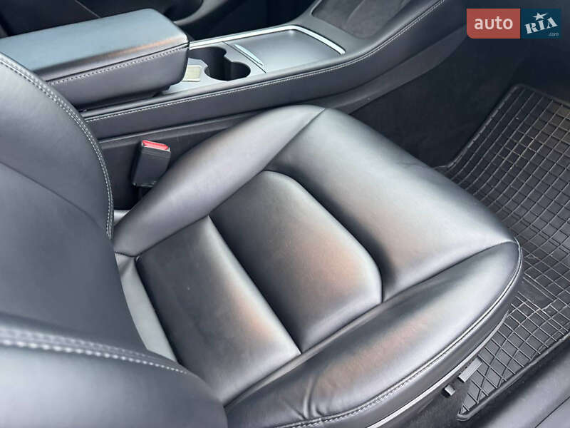 Внедорожник / Кроссовер Tesla Model Y 2021 в Стрые фото 36 Внедорожник / Кроссовер Tesla Model Y 2021 в Стрые