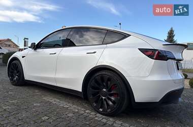 Внедорожник / Кроссовер Tesla Model Y 2023 в Ужгороде