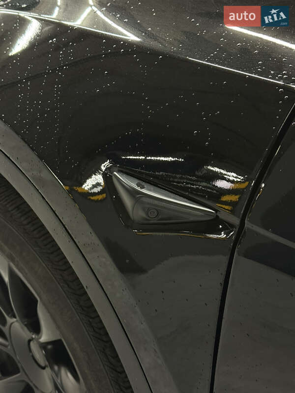 Внедорожник / Кроссовер Tesla Model Y 2021 в Одессе