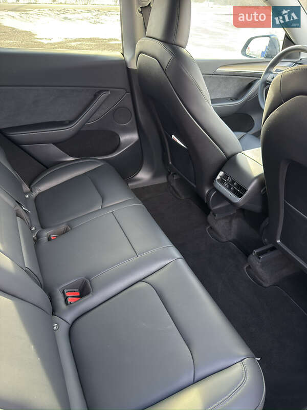 Внедорожник / Кроссовер Tesla Model Y 2022 в Хырове фото 20 Внедорожник / Кроссовер Tesla Model Y 2022 в Хырове