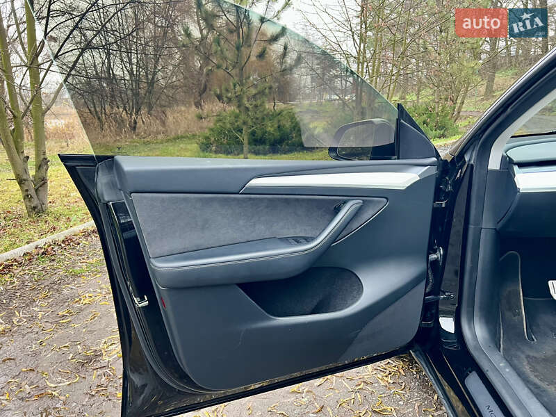 Внедорожник / Кроссовер Tesla Model Y 2024 в Валках фото 26 Внедорожник / Кроссовер Tesla Model Y 2024 в Валках