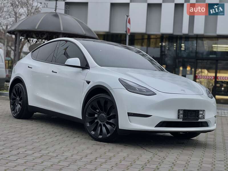 Внедорожник / Кроссовер Tesla Model Y 2023 в Одессе