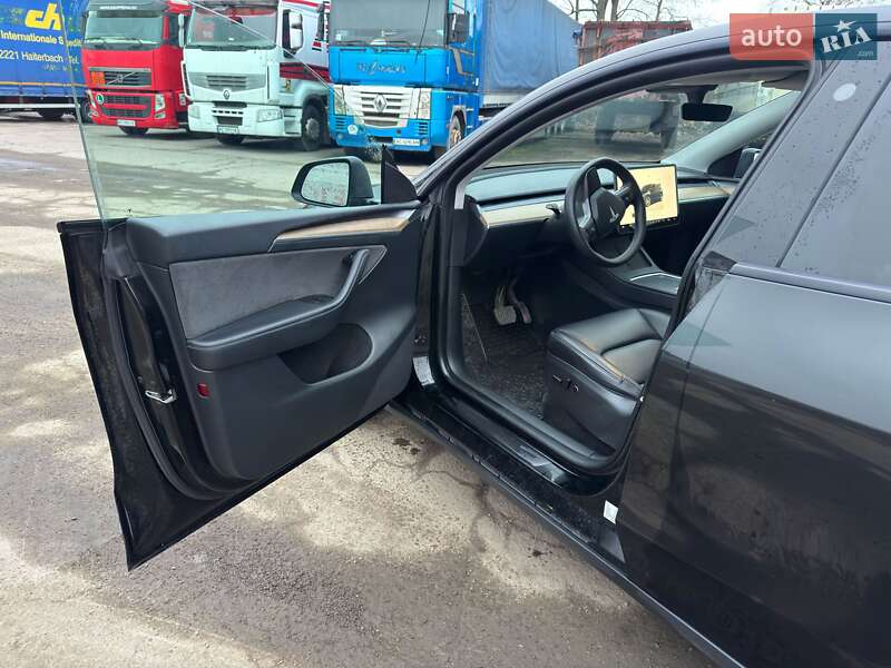 Внедорожник / Кроссовер Tesla Model Y 2022 в Луцке