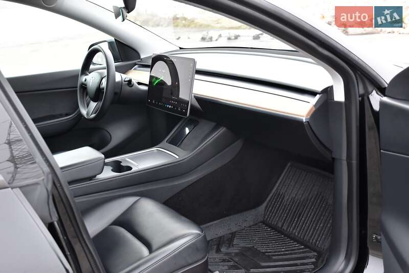 Позашляховик / Кросовер Tesla Model Y 2021 в Дрогобичі фото 36 Позашляховик / Кросовер Tesla Model Y 2021 в Дрогобичі