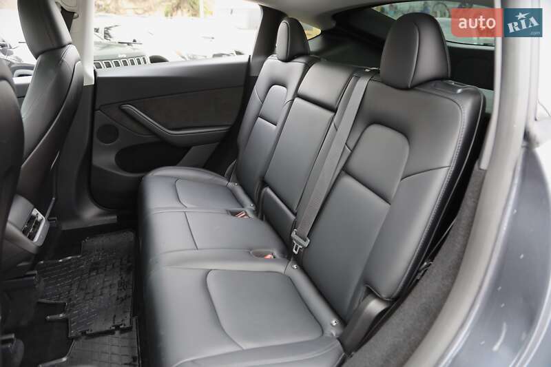 Внедорожник / Кроссовер Tesla Model Y 2023 в Харькове