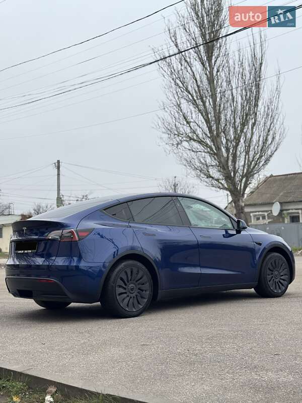 Внедорожник / Кроссовер Tesla Model Y 2024 в Одессе фото 5 Внедорожник / Кроссовер Tesla Model Y 2024 в Одессе