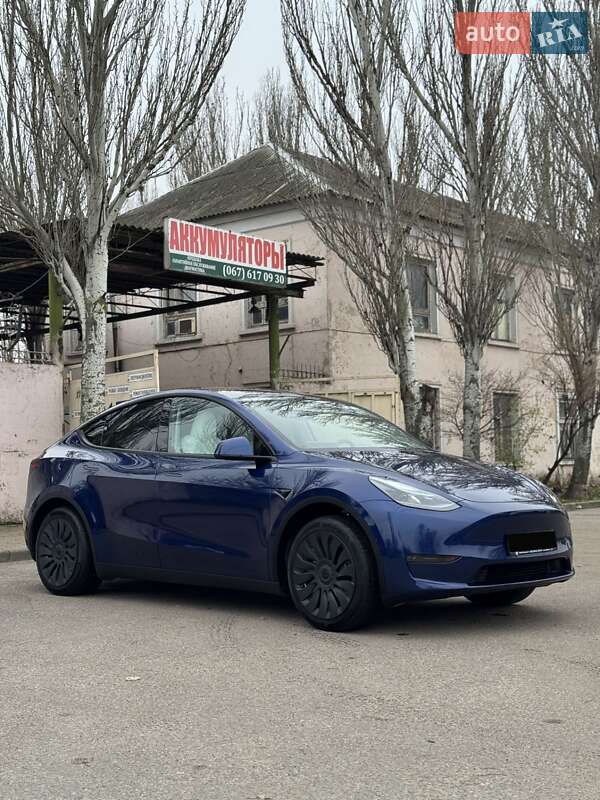 Внедорожник / Кроссовер Tesla Model Y 2024 в Одессе фото 3 Внедорожник / Кроссовер Tesla Model Y 2024 в Одессе