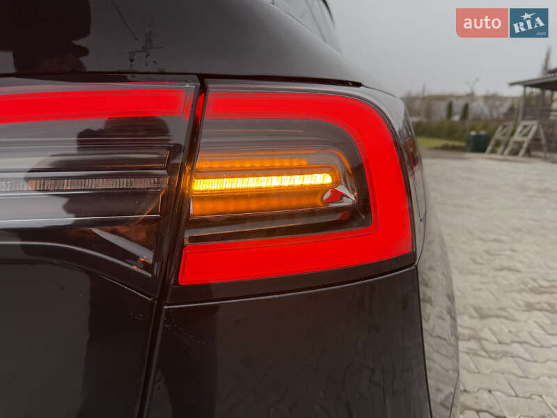 Внедорожник / Кроссовер Tesla Model Y 2021 в Виннице