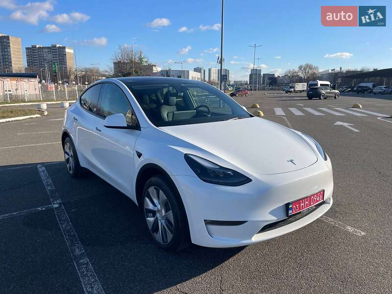Внедорожник / Кроссовер Tesla Model Y 2022 в Киеве фото 7 Внедорожник / Кроссовер Tesla Model Y 2022 в Киеве