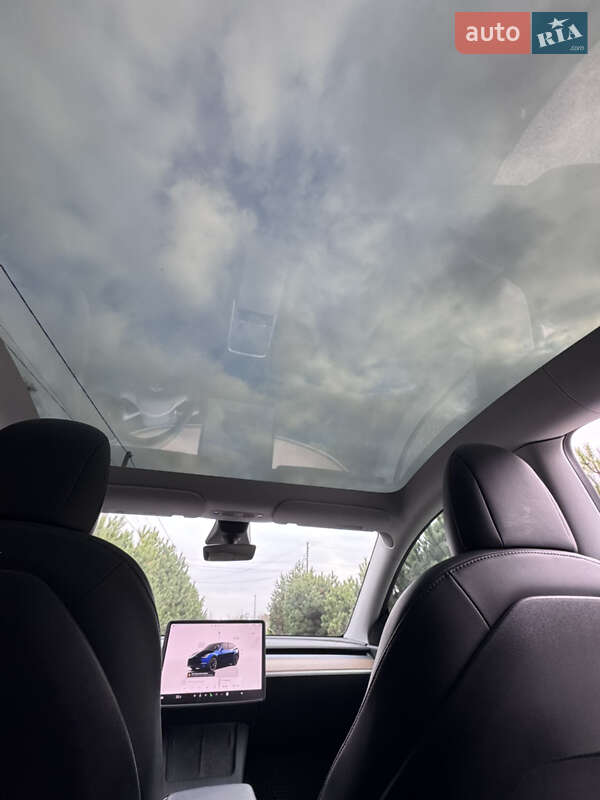 Внедорожник / Кроссовер Tesla Model Y 2022 в Днепре фото 29 Внедорожник / Кроссовер Tesla Model Y 2022 в Днепре
