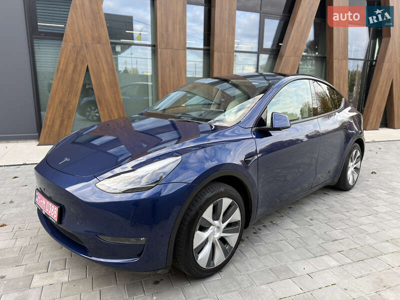 Внедорожник / Кроссовер Tesla Model Y 2021 в Луцке