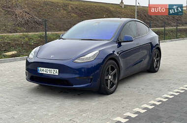 Внедорожник / Кроссовер Tesla Model Y 2021 в Ирпене
