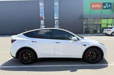 Внедорожник / Кроссовер Tesla Model Y 2022 в Киеве