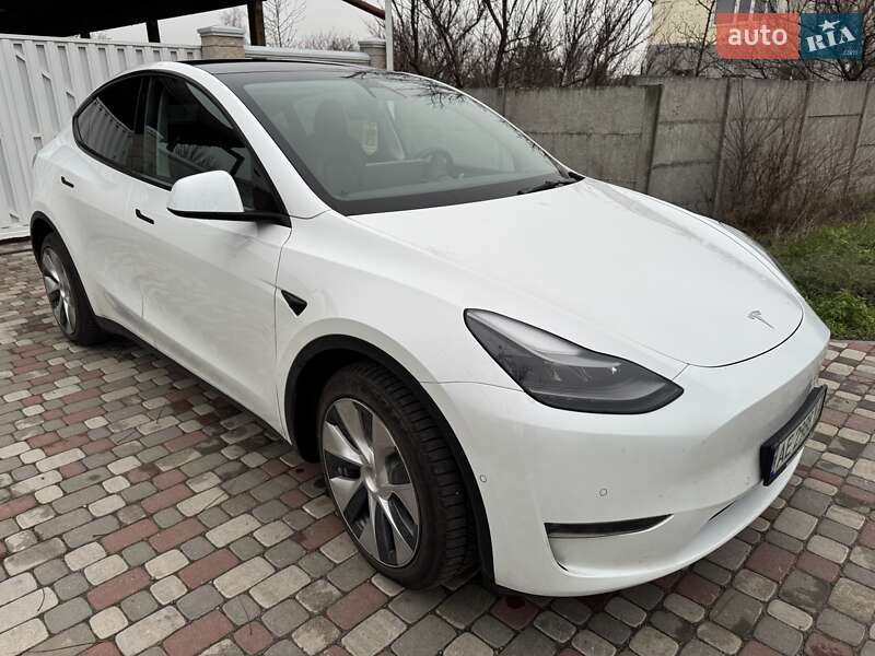 Внедорожник / Кроссовер Tesla Model Y 2022 в Днепре фото 12 Внедорожник / Кроссовер Tesla Model Y 2022 в Днепре