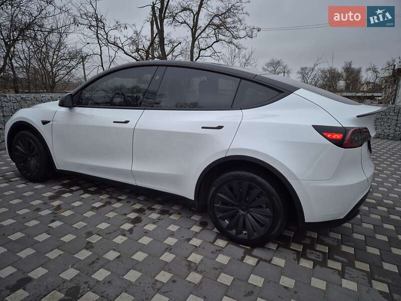 Внедорожник / Кроссовер Tesla Model Y 2023 в Запорожье фото 4 Внедорожник / Кроссовер Tesla Model Y 2023 в Запорожье