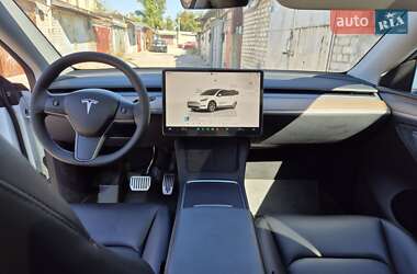 Внедорожник / Кроссовер Tesla Model Y 2023 в Запорожье