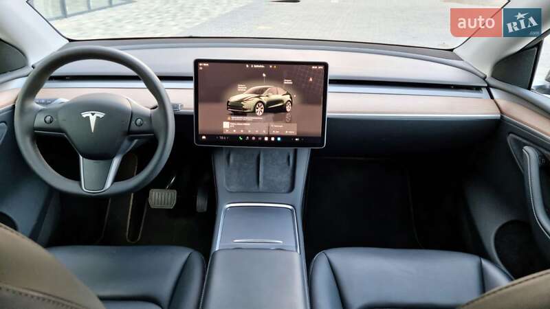 Позашляховик / Кросовер Tesla Model Y 2023 в Полтаві