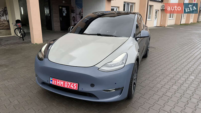 Внедорожник / Кроссовер Tesla Model Y 2021 в Луцке