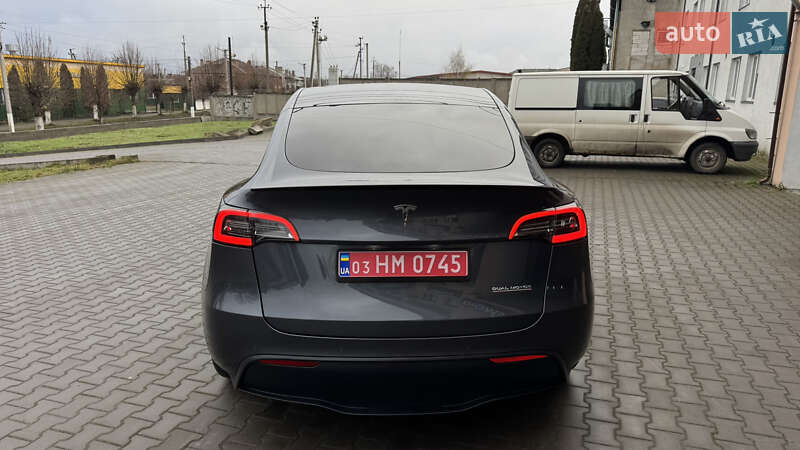 Внедорожник / Кроссовер Tesla Model Y 2021 в Луцке
