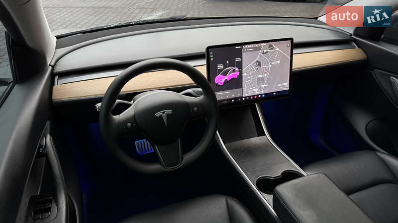 Внедорожник / Кроссовер Tesla Model Y 2021 в Луцке